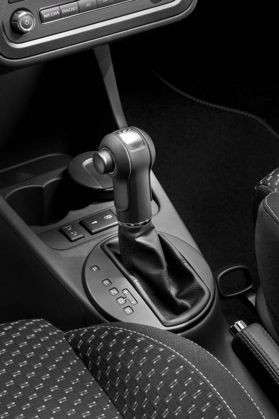  Skoda Fabia vRS Hatch 2011 года  (фото 2 из 19)